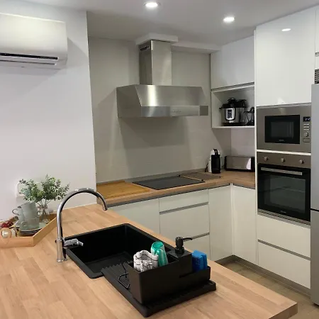 Urbanizacion Con Piscina Arnelas