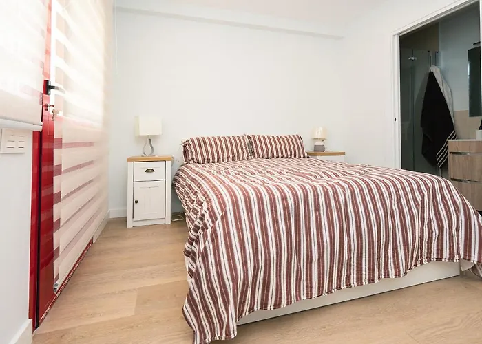 Urbanizacion Con Piscina Arnelas Lejlighed Sanxenxo