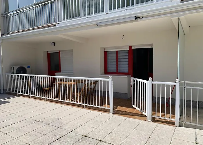 Διαμέρισμα Urbanizacion Con Piscina Arnelas *