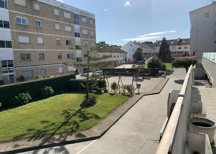 Urbanizacion Con Piscina Arnelas Διαμέρισμα *